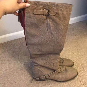 Breckelle’s Outlaw-81 Boots